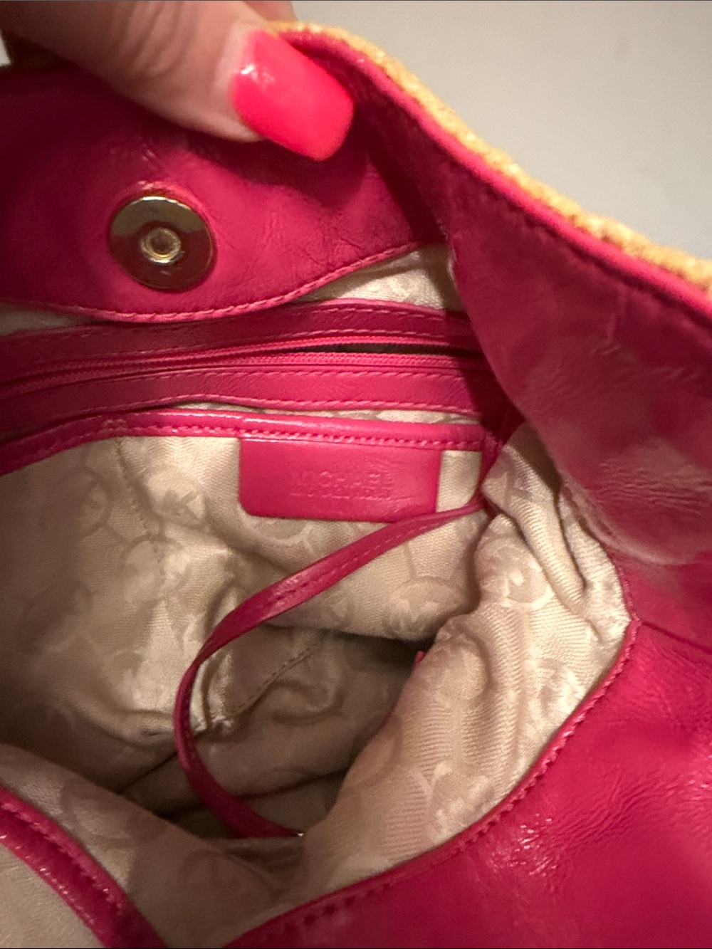 Michael Kors Straw Shoulder Tote with Pink Trim and Gold Hardware - Picture 6 of 15
